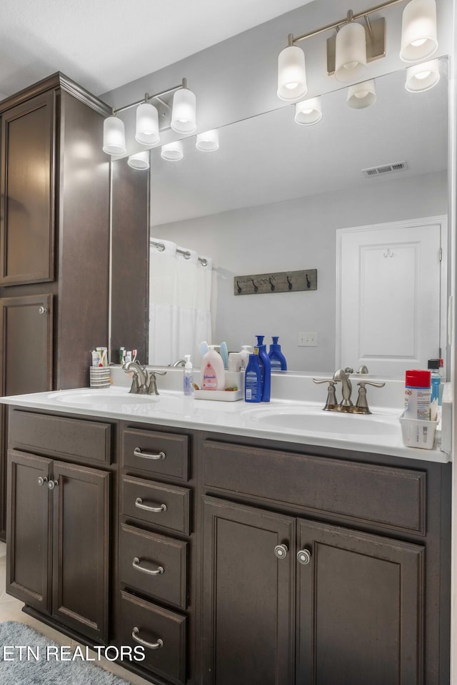10703 Grantham Ln, Knoxville, TN 37932 - full bathroom with double vanity