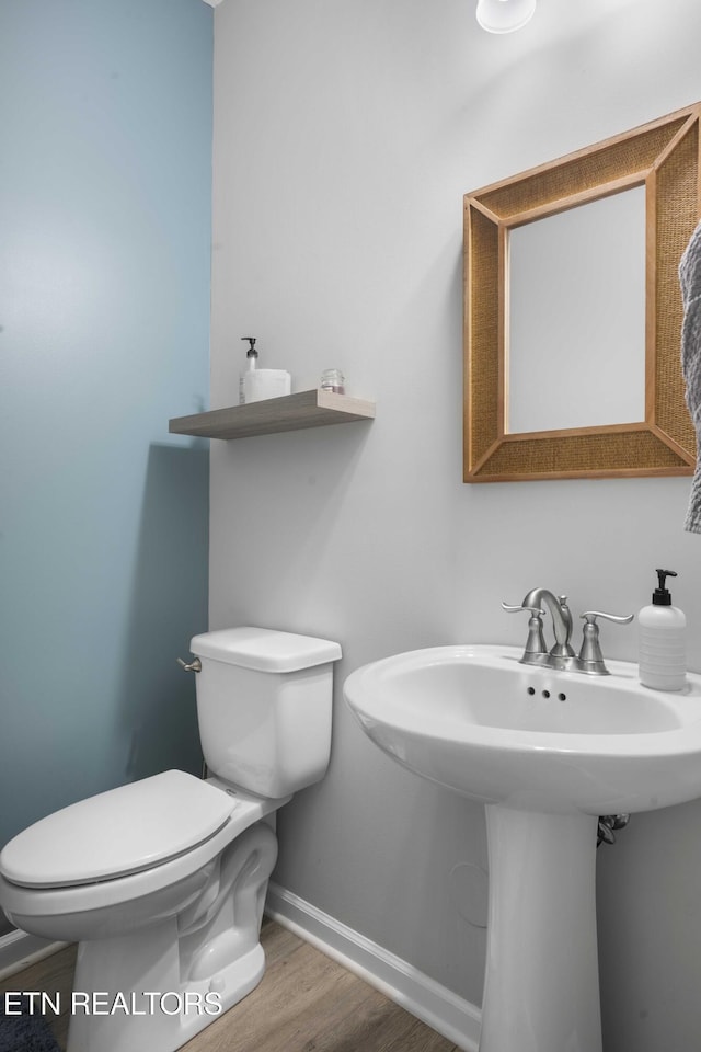10703 Grantham Ln, Knoxville, TN 37932 - bathroom featuring toilet and wood finished floors