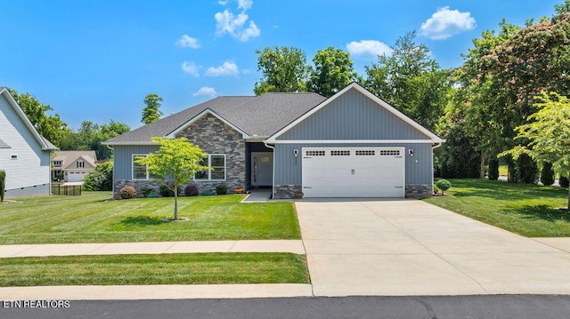 425 Cheeyo Pl, Loudon, TN 37774 - photo 1