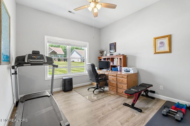 425 Cheeyo Pl, Loudon, TN 37774 - photo 12
