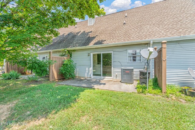 2020 Silverbrook Dr Unit 5C, Knoxville, TN 37923 - photo 4