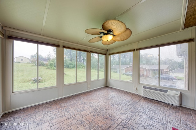 1652 Forest Heights Cir, Lenoir City, TN 37772 - photo 7