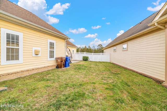 121 Fallberry St, Oak Ridge, TN 37830 - view of yard