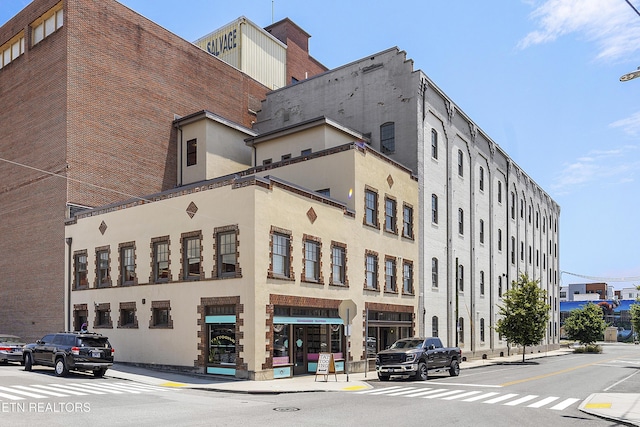 222 N Central St Unit 304, Knoxville, TN 37917 - photo 1