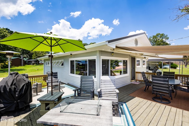 1595 Wa Ni Village Rd, Rutledge, TN 37861 - wooden terrace with outdoor dining area
