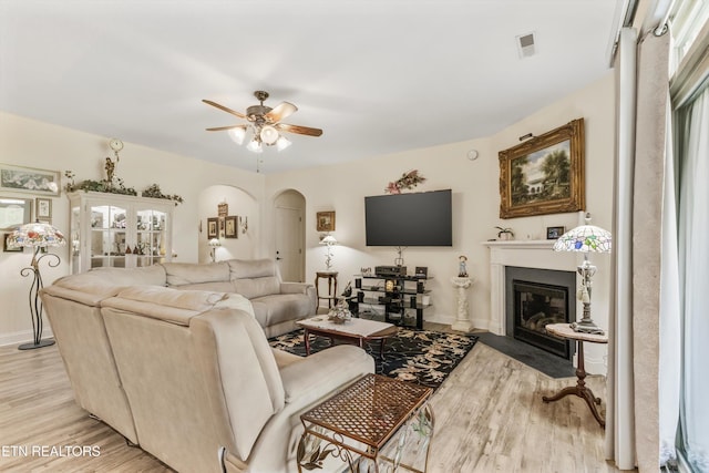 2159 Frewin Ct, Sevierville, TN 37876 - photo 6