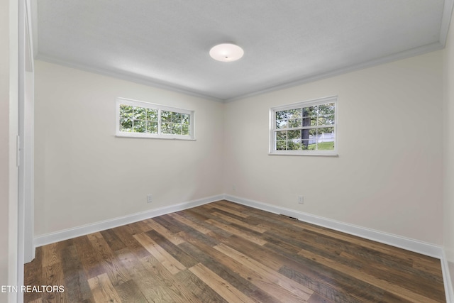 101 Concord Rd, Oak Ridge, TN 37830 - unfurnished room with plenty of natural light and dark wood-style floors