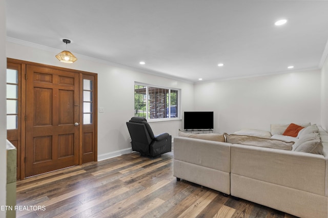 101 Concord Rd, Oak Ridge, TN 37830 - living room with wood finished floors, recessed lighting, and crown molding