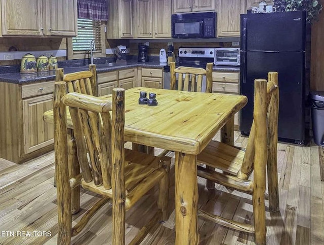 1554 Bear Valley Rd, Sevierville, TN 37876 - photo 6