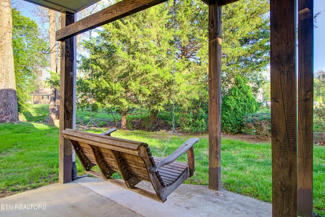 814 Plantation Dr, Pigeon Forge, TN 37863 - view of patio / terrace