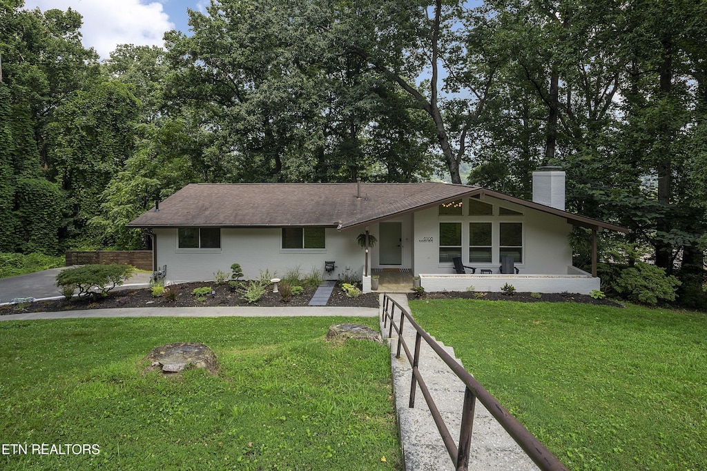 6508 Kanuga Dr, Knoxville, TN 37912 - photo 1