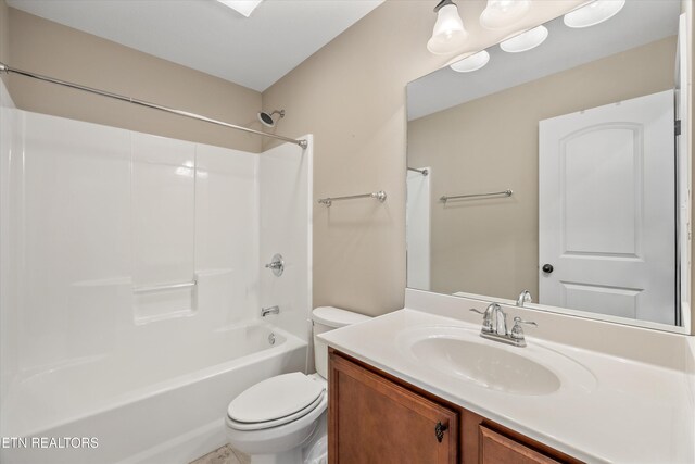 1213 Whisper Trace Ln, Knoxville, TN 37919 - full bathroom with vanity and  shower combination