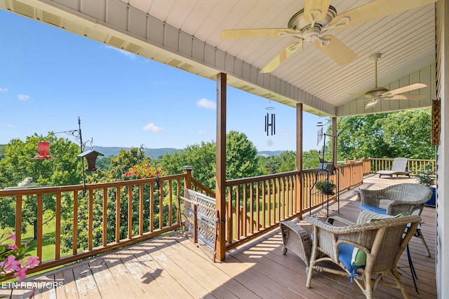 3930 Settlers Trl, Kodak, TN 37764 - deck featuring ceiling fan