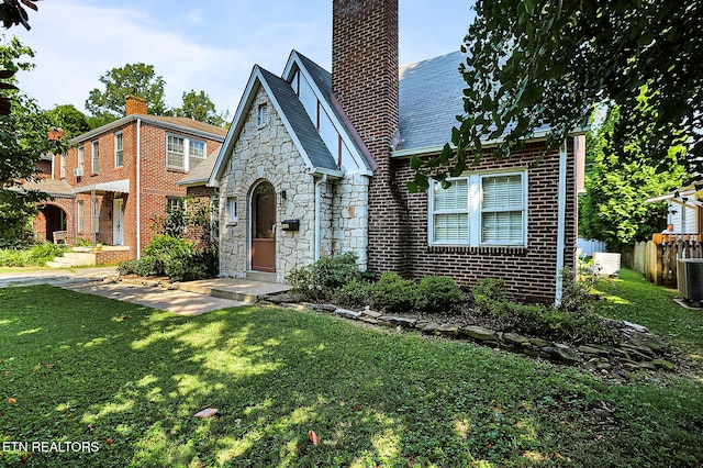 2045 Emoriland Blvd, Knoxville, TN 37917 - photo 2
