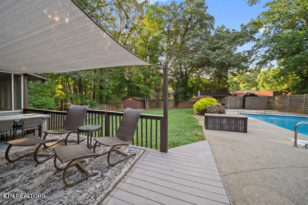 7916 Ember Crest Trl, Knoxville, TN 37938 - photo 14