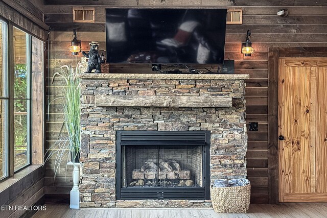 520 Edgewood Dr, Gatlinburg, TN 37738 - photo 16