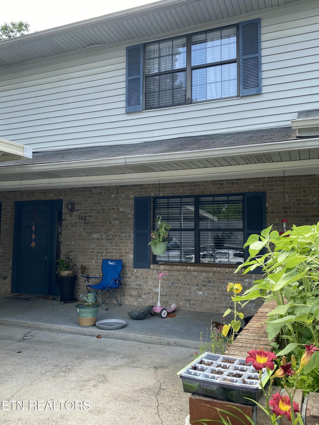 160 High Point Ln, Oak Ridge, TN 37830 - photo 2