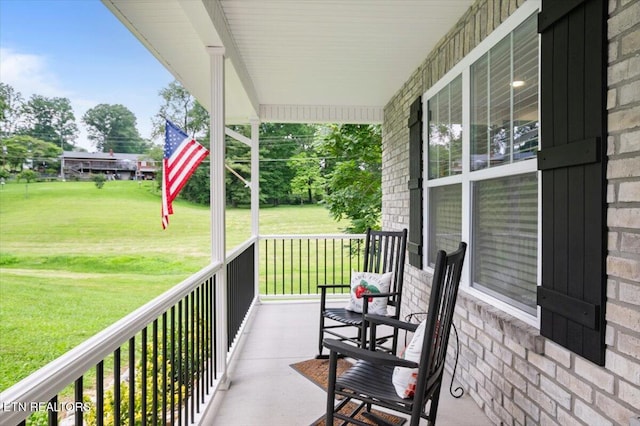 226 Hilldale Ln, Lafollette, TN 37766 - view of covered porch