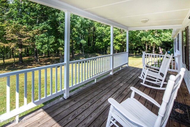 1424 Hickey Rd, Knoxville, TN 37932 - photo 17