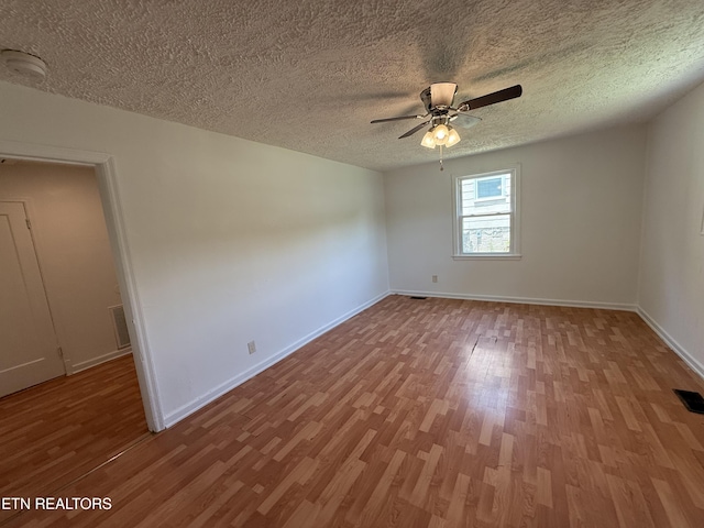 1005 Wilder Pl, Knoxville, TN 37915 - photo 14