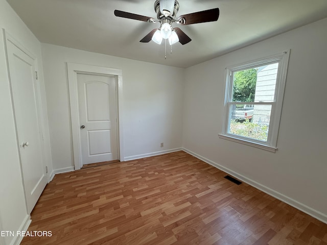 1005 Wilder Pl, Knoxville, TN 37915 - photo 17