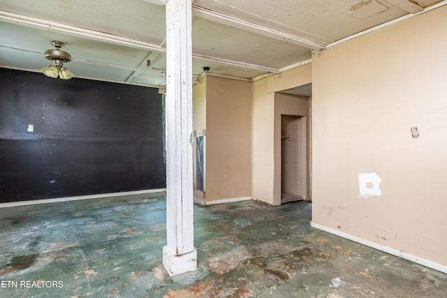 204 Hillview Ave, Knoxville, TN 37914 - spare room with baseboards and concrete floors