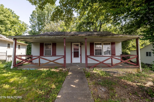 204 Hillview Ave, Knoxville, TN 37914 - ranch-style home with covered porch