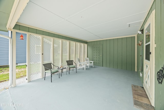 137 Jasper Dr, Crossville, TN 38558 - view of sunroom / solarium