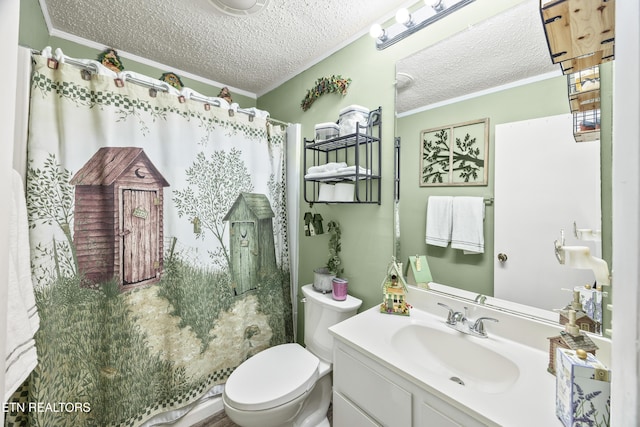 137 Jasper Dr, Crossville, TN 38558 - full bathroom with a textured ceiling, vanity, crown molding, and a shower with shower curtain