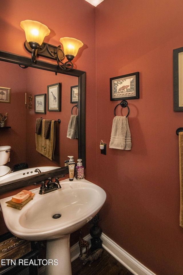8507 Cloudbreak Ln Unit 4, Knoxville, TN 37938 - bathroom with toilet and baseboards