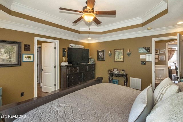 8507 Cloudbreak Ln Unit 4, Knoxville, TN 37938 - bedroom featuring a tray ceiling, ornamental molding, and ceiling fan