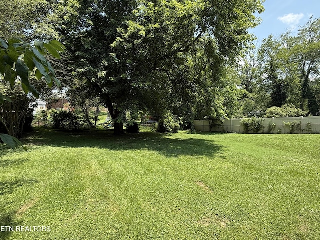 205 Elm St, Clinton, TN 37716 - photo 3