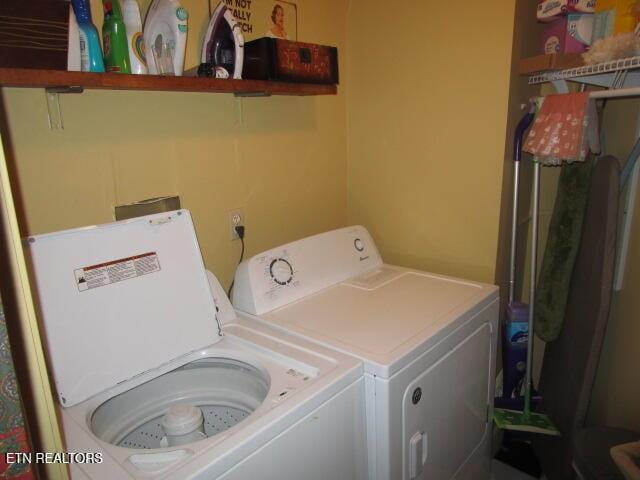 262 Mountain View Dr, Rutledge, TN 37861 - washroom featuring washer and dryer