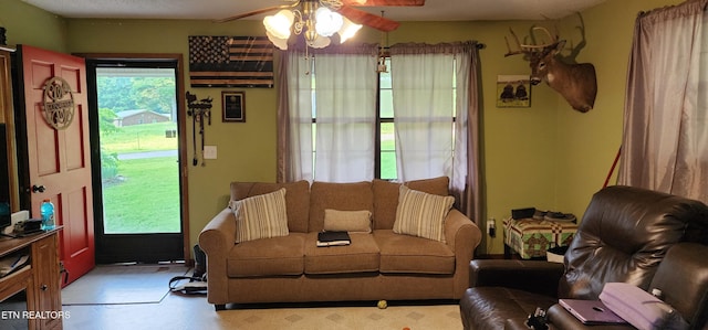 908 Forest Ln, Jamestown, TN 38556