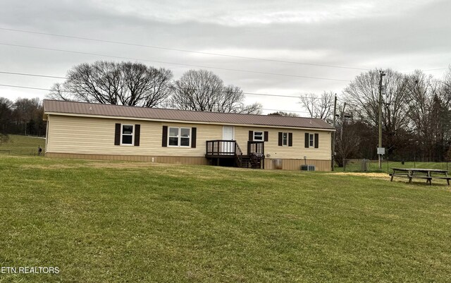 1221 Disneyland Rd, Sparta, TN 38583 - photo 31