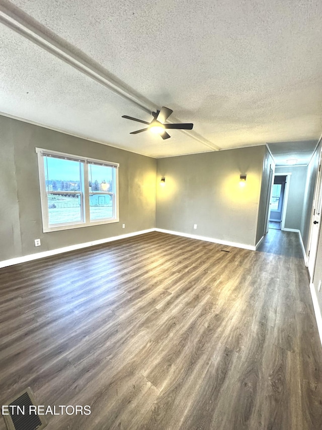 1221 Disneyland Rd, Sparta, TN 38583 - photo 3