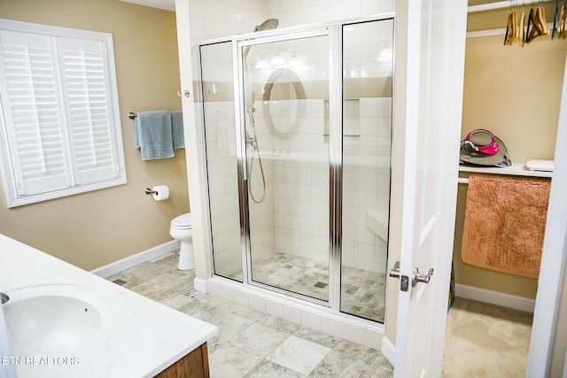 520 Wimberly Rd, Crossville, TN 38558 - full bath with a stall shower and double vanity