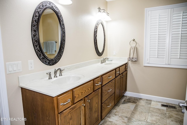 520 Wimberly Rd, Crossville, TN 38558 - full bath with double vanity and stone finish flooring