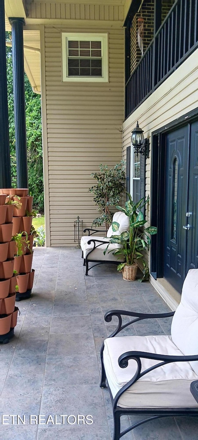 5412 E Lamar Alex Pkwy, Walland, TN 37886 - view of patio
