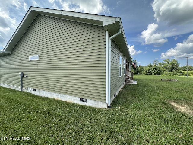 101 Maca Ridge Cir, Clarkrange, TN 38553 - view of side of home with crawl space and a lawn
