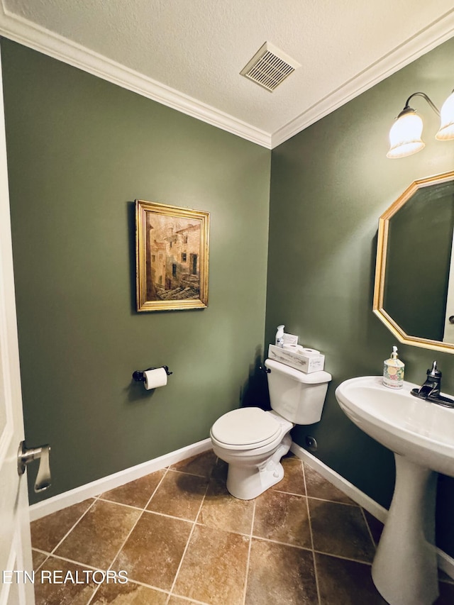 13001 Sanderling Ln, Knoxville, TN 37922 - bathroom with ornamental molding, a textured ceiling, and tile patterned flooring