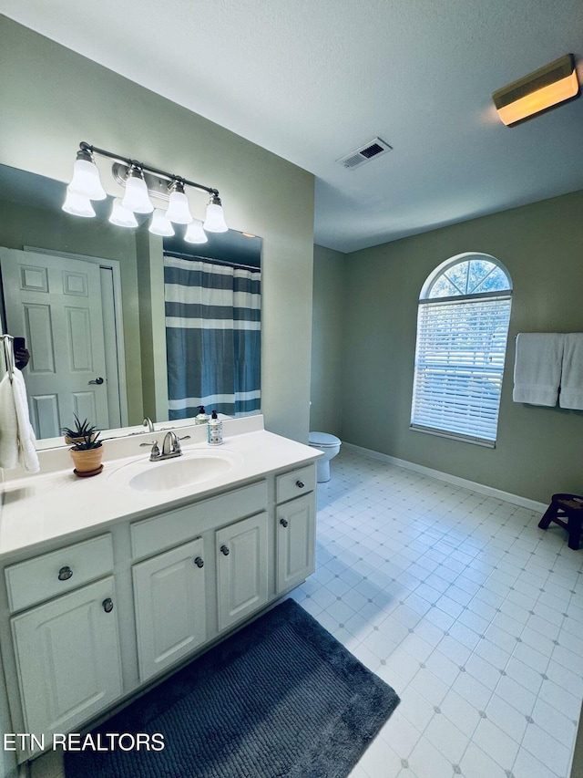 13001 Sanderling Ln, Knoxville, TN 37922 - full bathroom featuring vanity and toilet