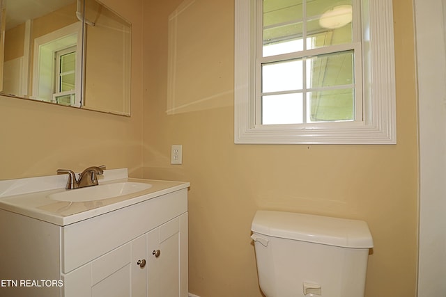 22453 Alberta St, Oneida, TN 37841 - bathroom with vanity and toilet