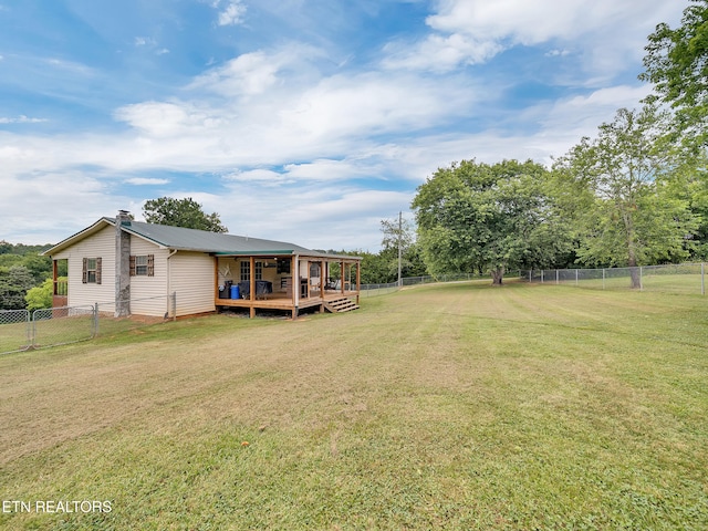 1371 Elijah Martin Rd, Whitesburg, TN 37891 - fenced backyard featuring a wooden deck
