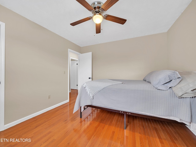 1371 Elijah Martin Rd, Whitesburg, TN 37891 - bedroom with wood finished floors and ceiling fan