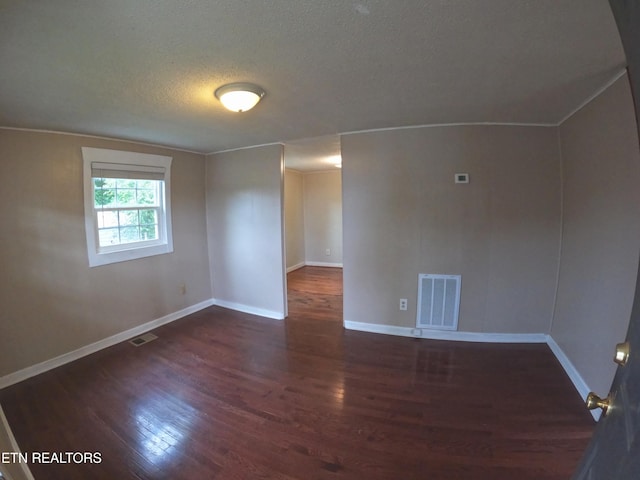 9 Sharp Rd, Athens, TN 37303 - spare room with wood finished floors and a textured ceiling