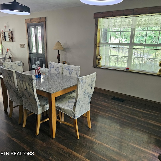 1100 Mill Branch Rd, Huntsville, TN 37756 - dining room with wood finished floors