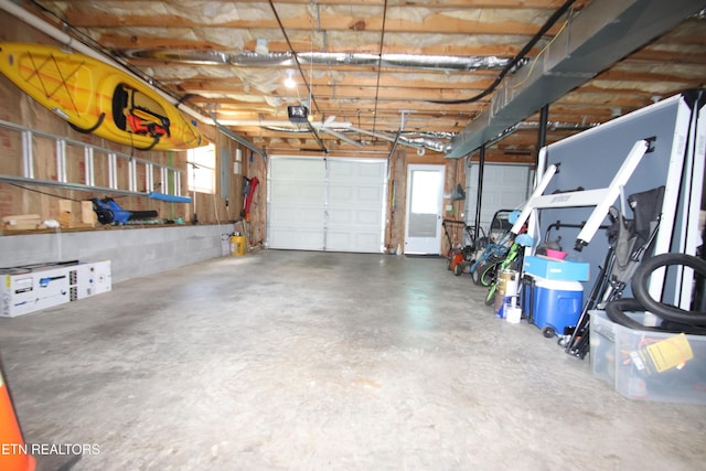 5843 Forest View Ln, Ooltewah, TN 37363 - view of garage