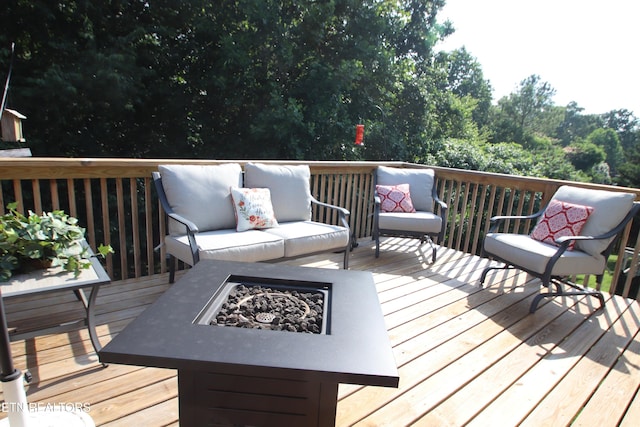 5843 Forest View Ln, Ooltewah, TN 37363 - wooden terrace featuring an outdoor living space with a fire pit