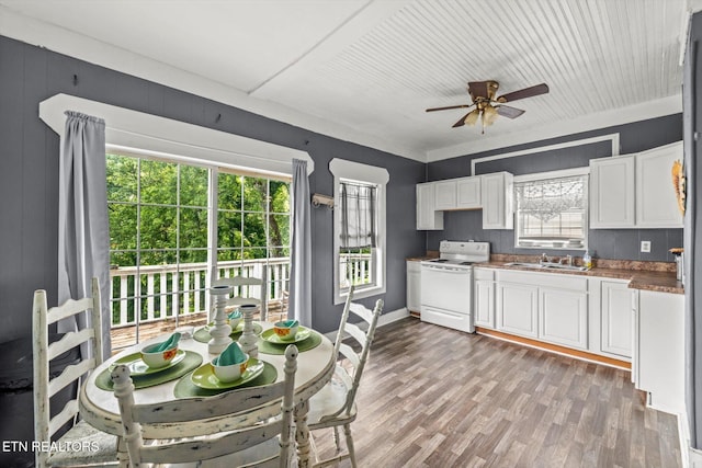 212 S Jackson St, Athens, TN 37303 - photo 4